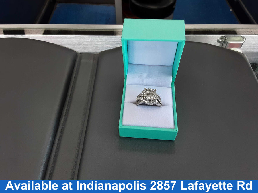 Women's Ring - White Gold 10k (.417) 7.4 grams Size 7.5