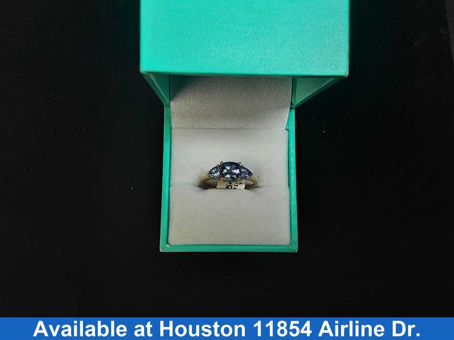 Women's Ring - Yellow Gold 10k (.417) 2.3 grams Size 8