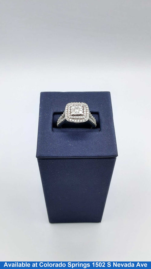 Women's Ring - White Gold 14k (.585) 5.1 grams Size 8
