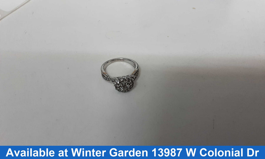 Women's Ring - White Gold 14k (.585) 4.5 grams Size 7
