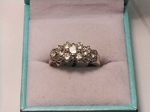Women's Ring - Yellow Gold 14k (.585) 5.6 grams Size 7.5