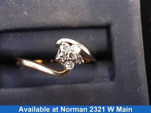 Women's Ring - Yellow Gold 14k (.585) 2.7 grams Size 7