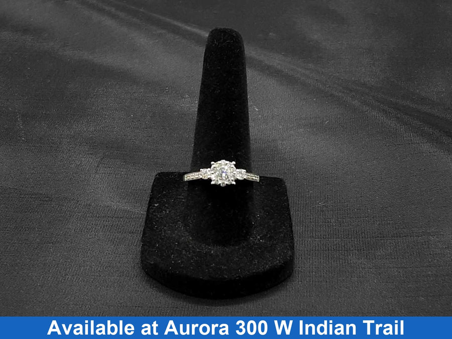 Women's Ring - White Gold 14k (.585) 3 grams Size 7
