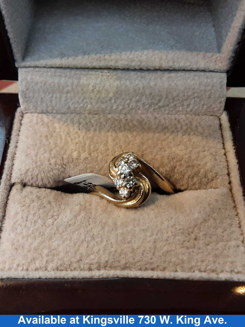 Women's Ring - Yellow Gold 14k (.585) 2.7 grams Size 7