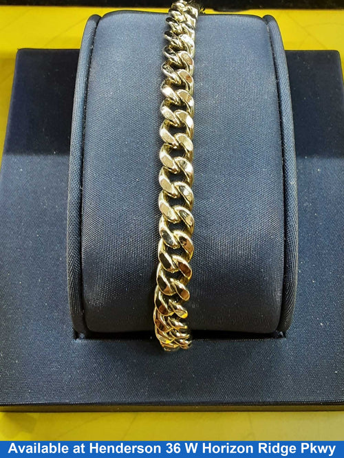 Cuban Link Bracelet - Yellow Gold 10k (.417) 8.9 grams 8 inch
