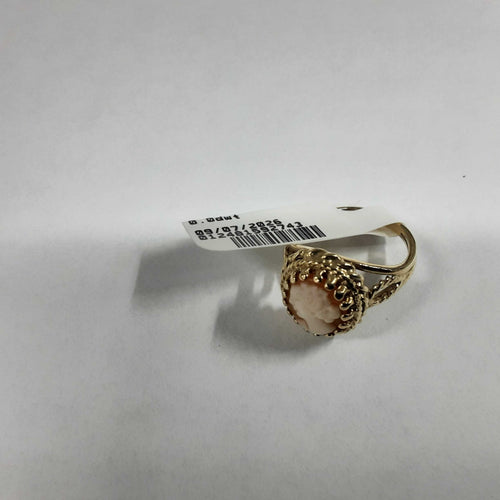 Women's Ring - Solitaire - Yellow Gold 10k (.417) 3.1 grams Size 4