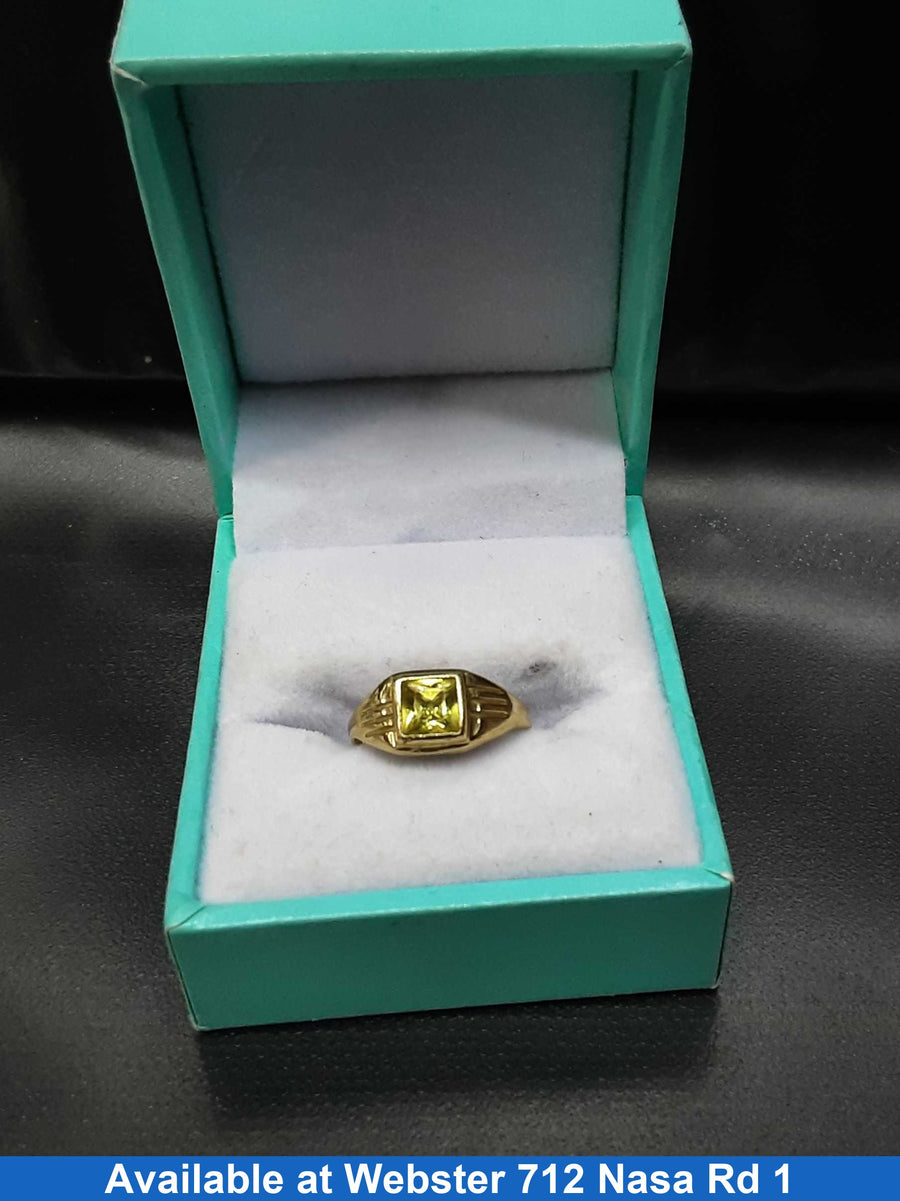 Women's Ring - Yellow Gold 10k (.417) 1.7 grams Size 4