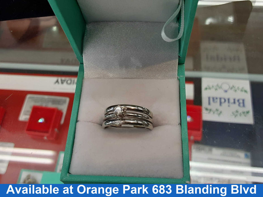 Ring - Engagement Set - White Gold 10k (.417) 4.9 grams Size 4.5