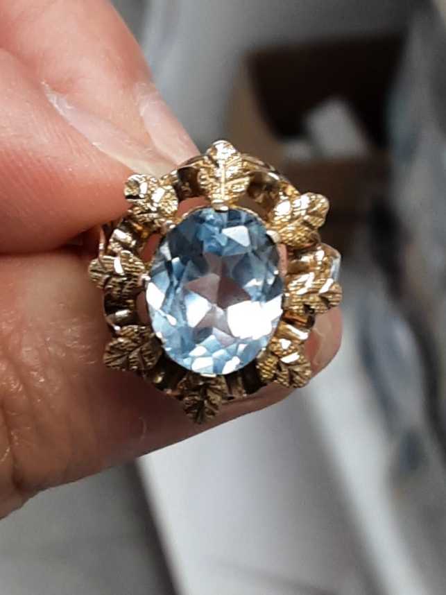 Women's Ring - Yellow Gold 10k (.417) 2.5 grams Size 6
