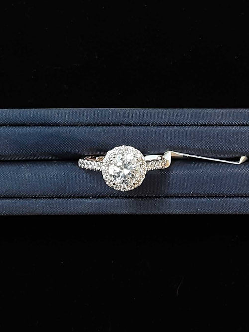 Women's Ring - White Gold 10k (.417) 5.5 grams Size 5