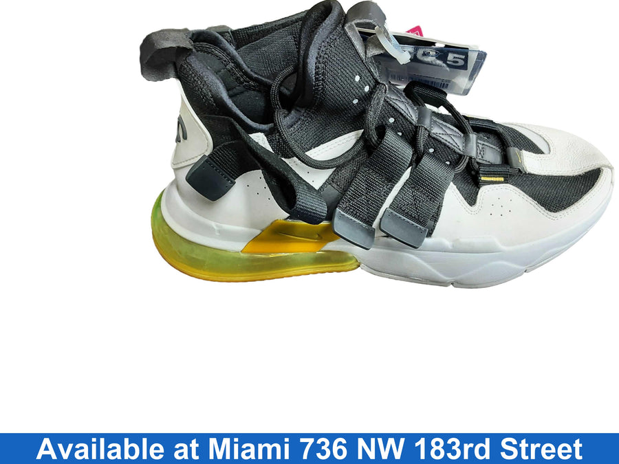 Nike Multi-color