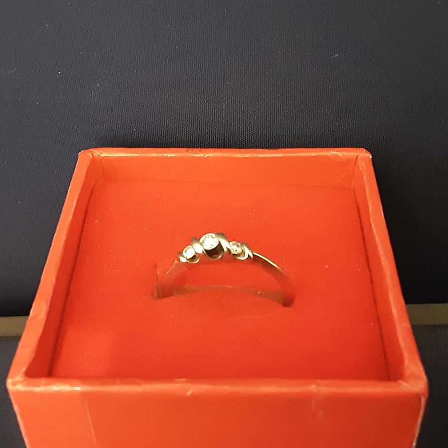 Women's Ring - White Gold 14k (.585) 2 grams Size 5