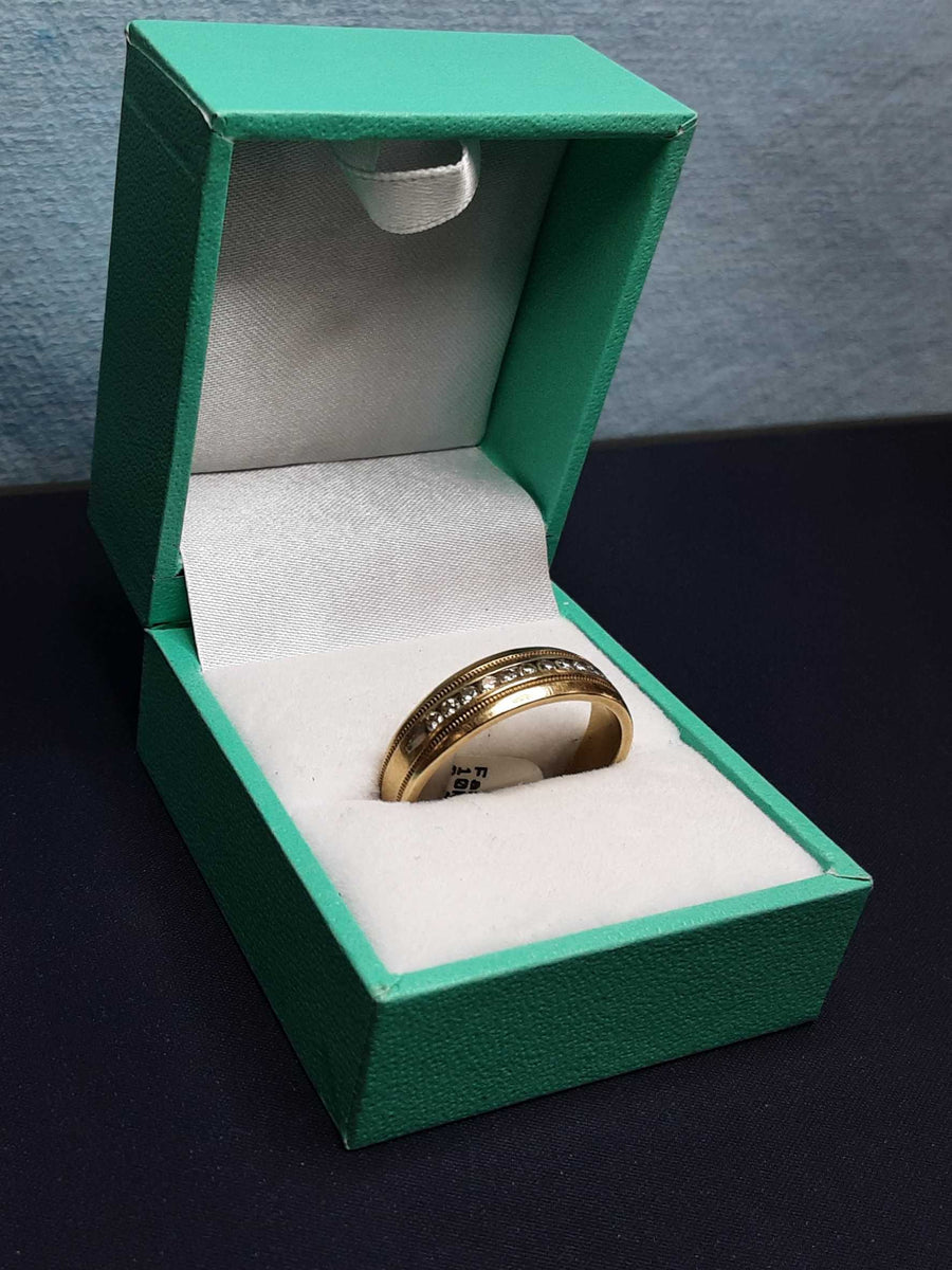 Ring - Wedding Band - Yellow Gold 10k (.417) 4.4 grams Size 10