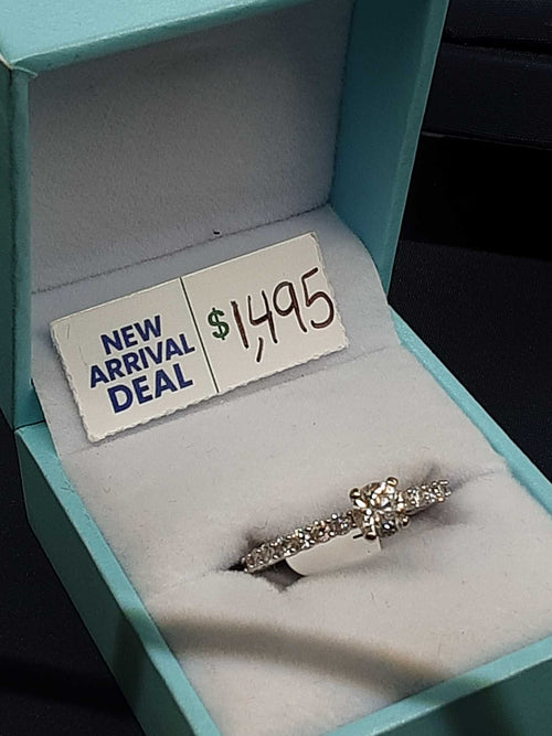 Women's Ring - White Gold 14k (.585) 2.4 grams Size 20