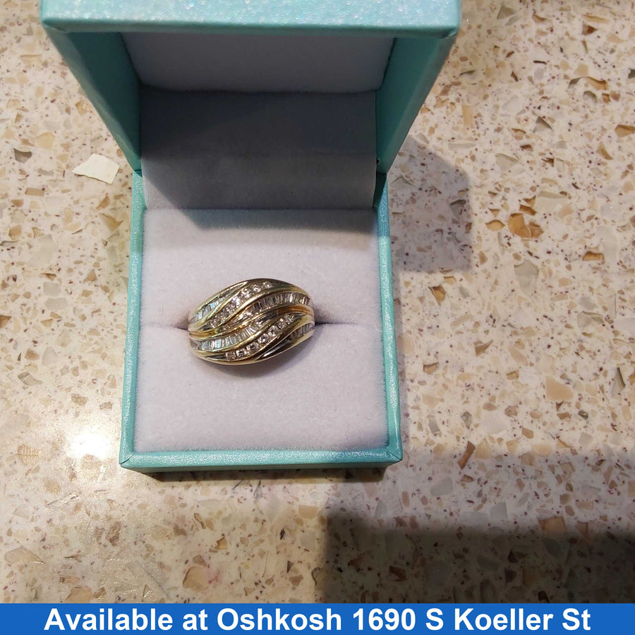 Women's Ring - Yellow Gold 14k (.585) 6.6 grams Size 7