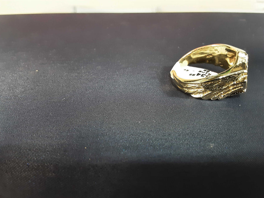 Men's Ring - Yellow Gold 14k (.585) 10.8 grams Size 10.5