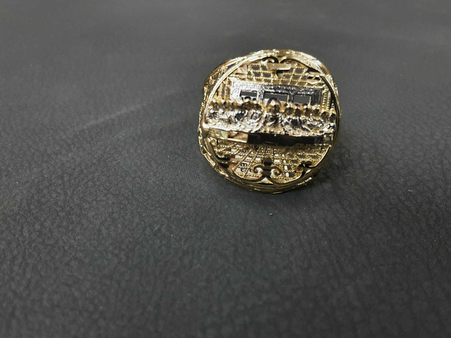 Men's Ring - Yellow Gold 10k (.417) 4.4 grams Size 8