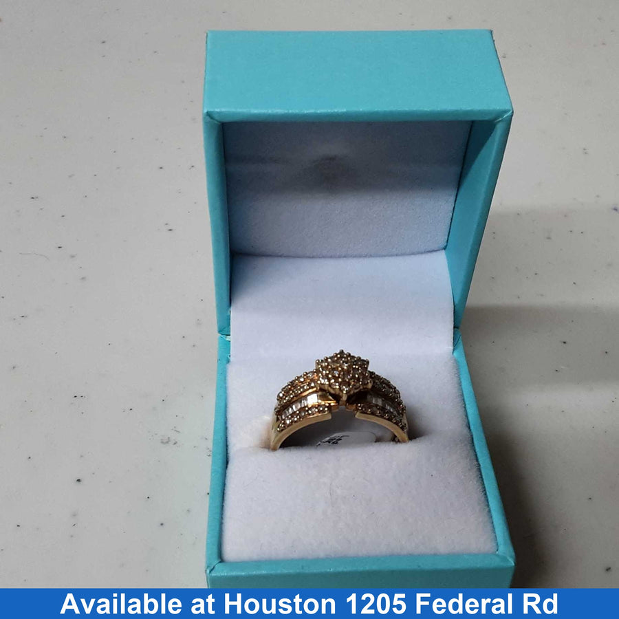 Women's Ring - Yellow Gold 10k (.417) 6.8 grams Size 10