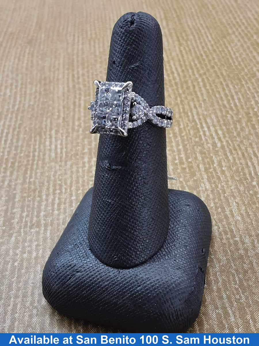 Women's Ring - White Gold 14k (.585) 6.1 grams Size 20