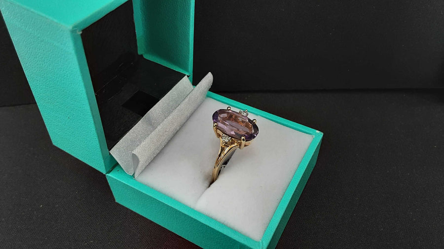 Women's Ring - Yellow Gold 14k (.585) 4.5 grams Size 8.5