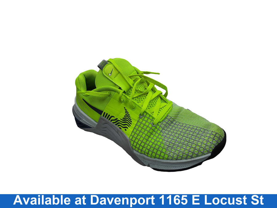 Nike Do9328-700 Yellow