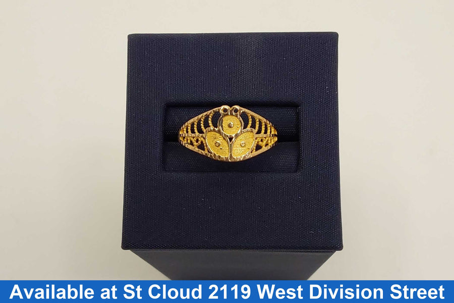 Women's Ring - Yellow Gold 22k (.917) 1.4 grams Size 6.5