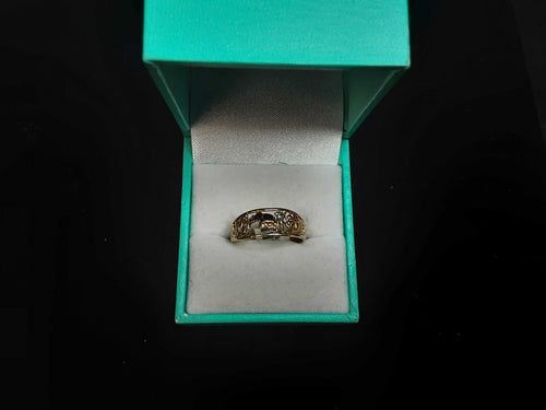 Women's Ring - Tricolor Gold 14k (.585) 2.1 grams Size 8.5