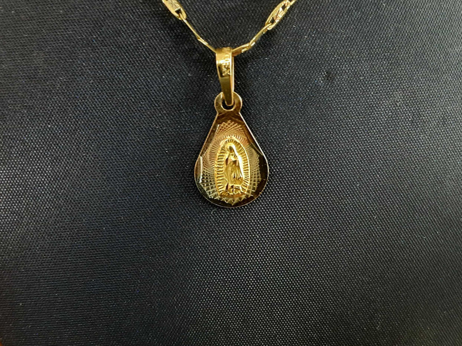 Chain - Tricolor Gold 14k (.585) 3.2 grams 18 inch