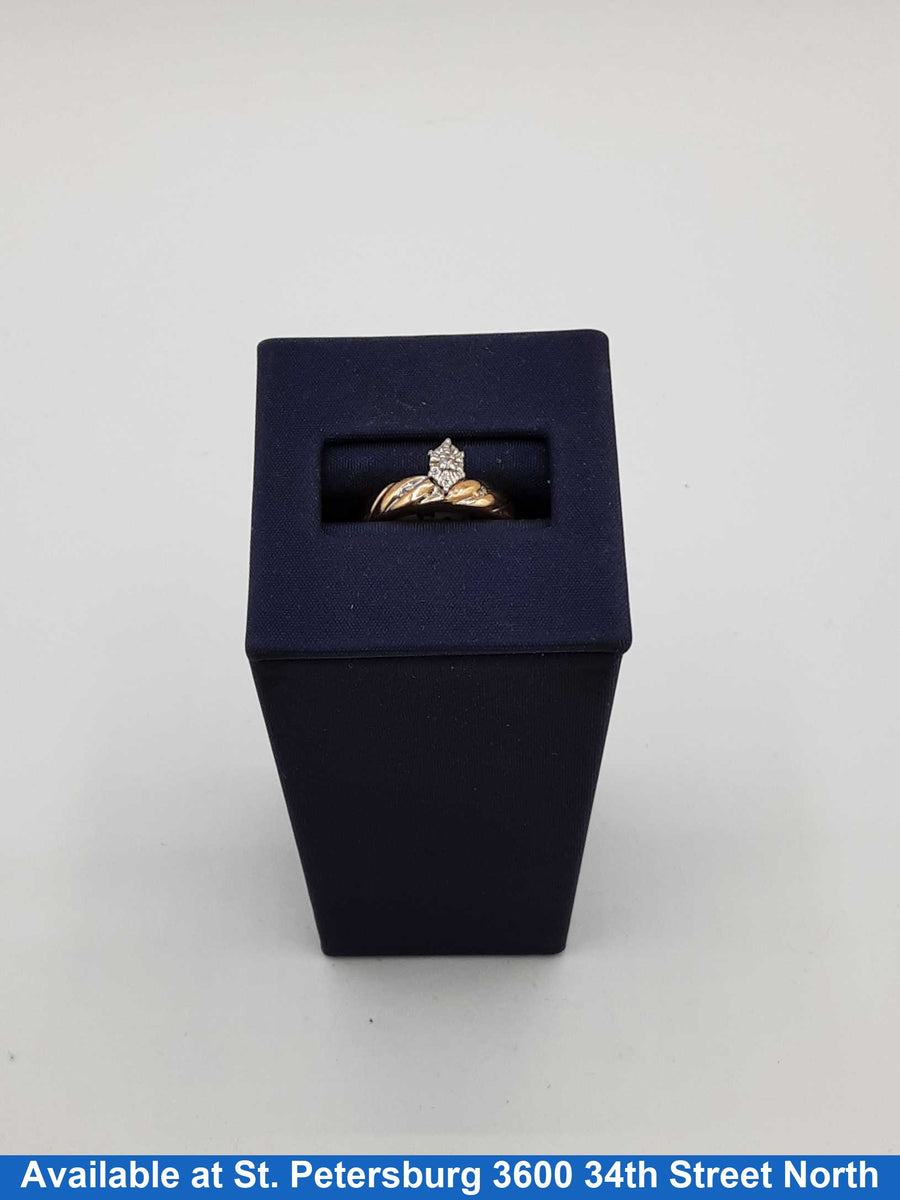 Women's Ring - Solitaire - Yellow Gold 10k (.417) 2.1 grams Size 7