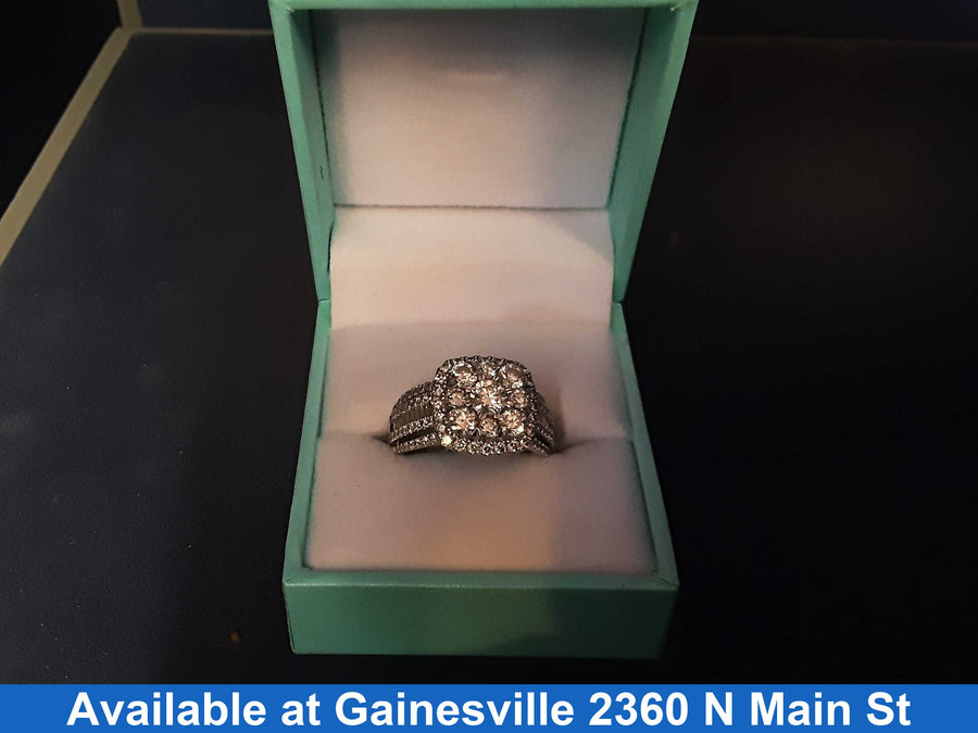 Women's Ring - White Gold 14k (.585) 7.4 grams Size 7