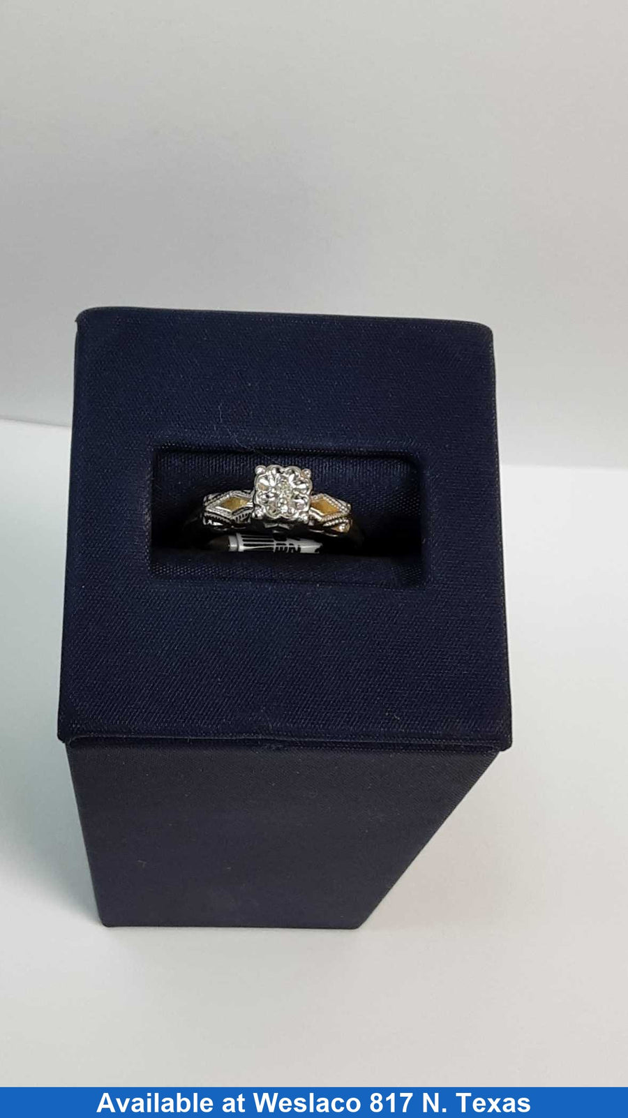 Women's Ring - Solitaire - Yellow Gold 10k (.417) 1.6 grams Size 6.5