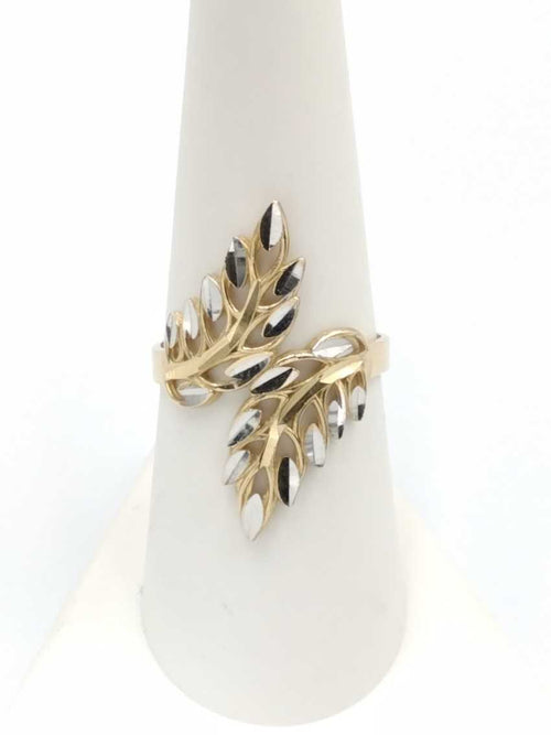 Women's Ring - Yellow Gold 14k (.585) 2.8 grams Size 8