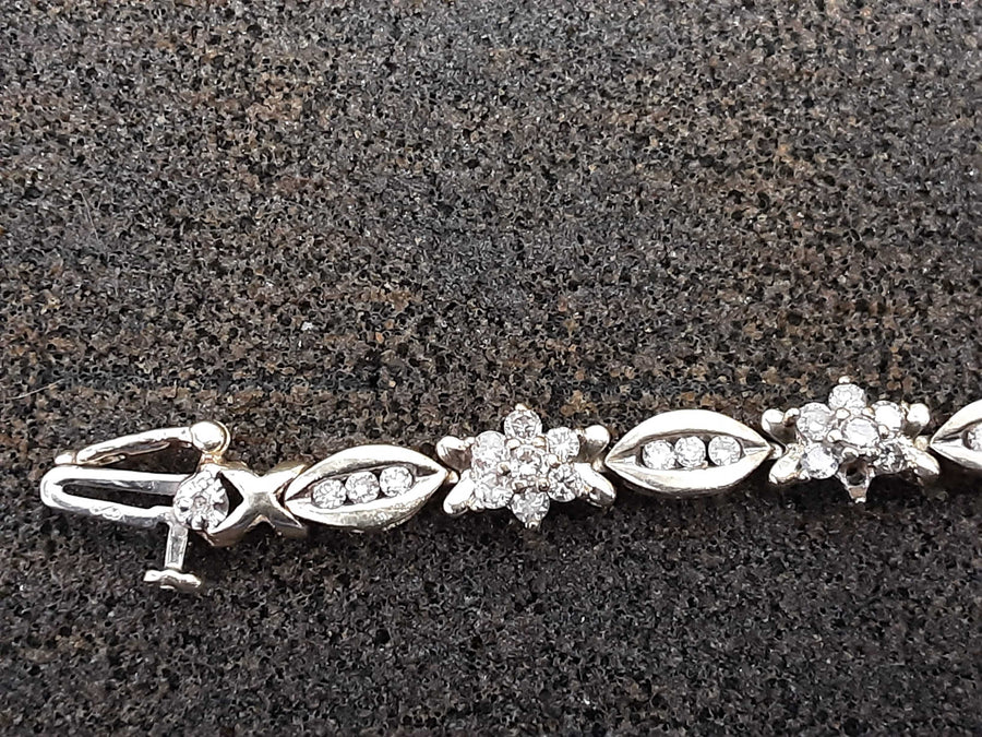 Bracelet - Yellow Gold 10k (.417) 10.4 grams 8 inch