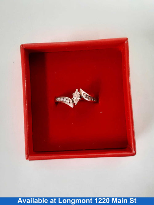 Women's Ring - White Gold 14k (.585) 2.9 grams Size 5.5