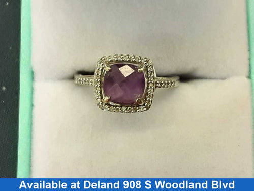 Women's Ring - Yellow Gold 10k (.417) 2.1 grams Size 7.5