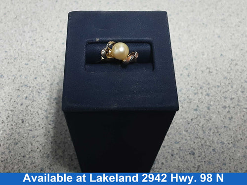 Women's Ring - Silver 2.3 grams Size 6