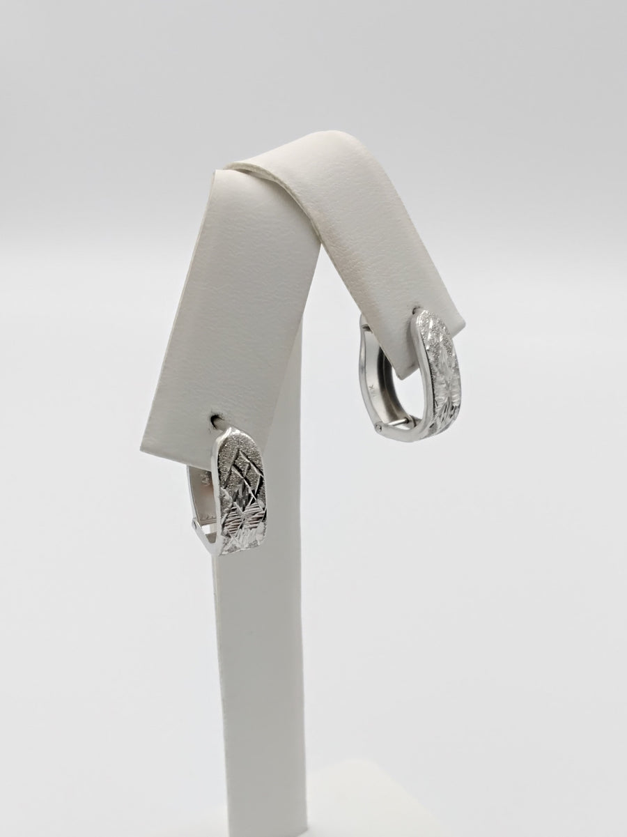 Shrimp Earrings - White Gold 14k (.585) 1.7 grams