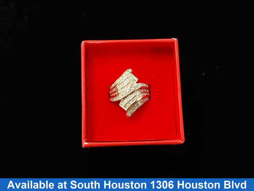 Women's Ring - Yellow Gold 10k (.417) 5.1 grams Size 6