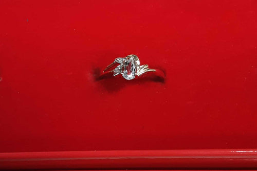 Women's Ring - Yellow Gold 10k (.417) 1.4 grams Size 6