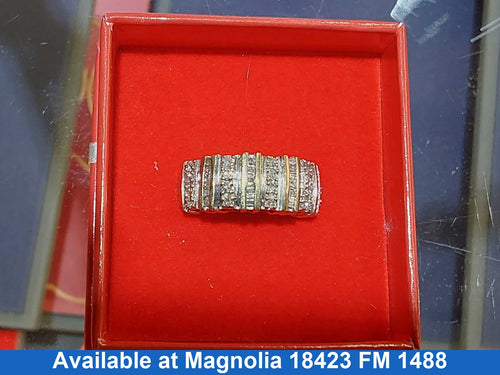 Women's Ring - Yellow Gold 10k (.417) 4.6 grams Size 7