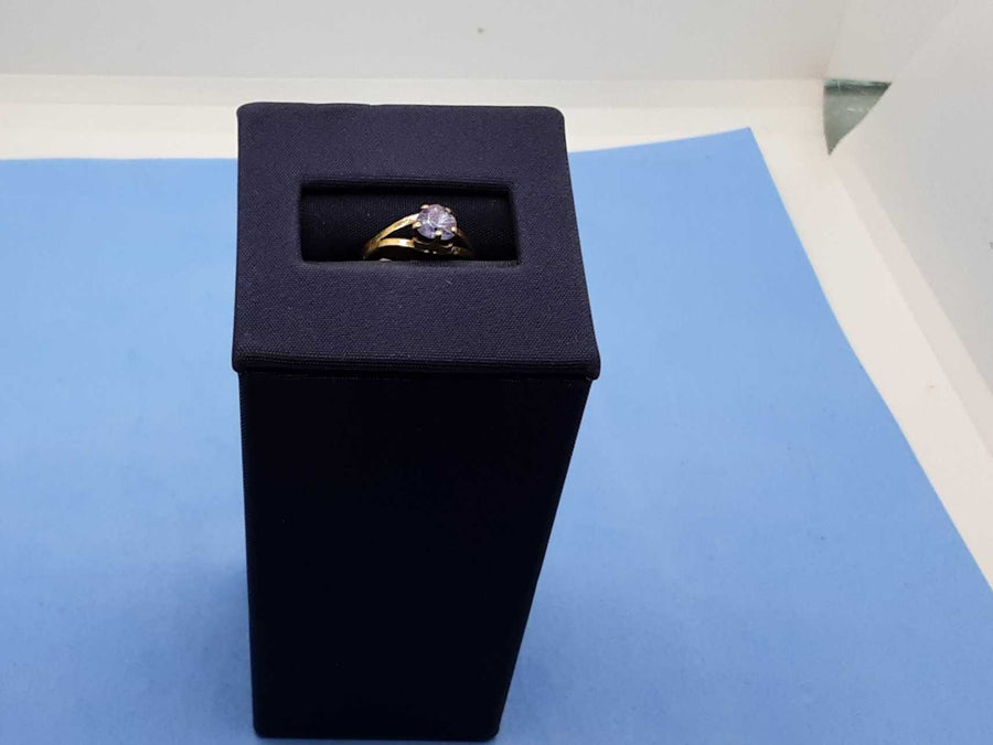 Women's Ring - Yellow Gold 10k (.417) 0.8 grams Size 5