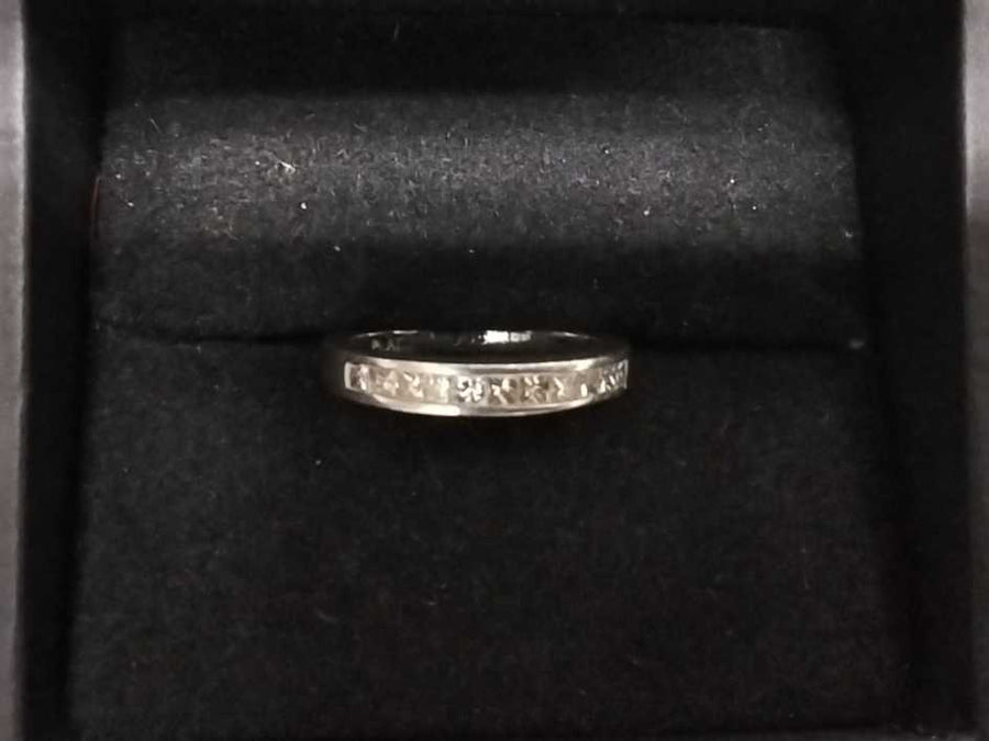 Ring - Wedding Band - Platinum 5.4 grams Size 20