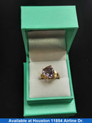 Women's Ring - Solitaire - Yellow Gold 10k (.417) 4.7 grams Size 8