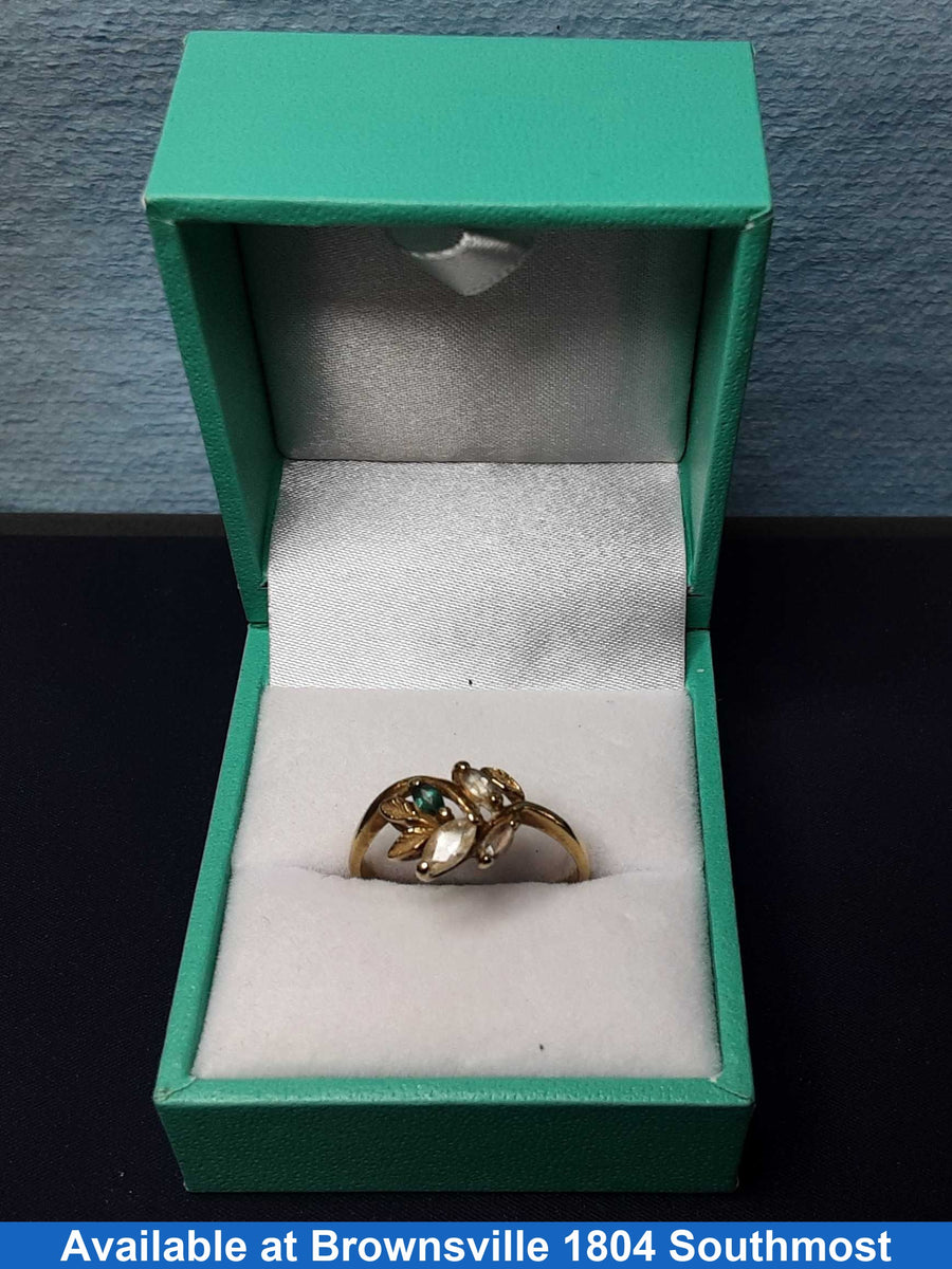 Women's Ring - Yellow Gold 10k (.417) 2.3 grams Size 8.5