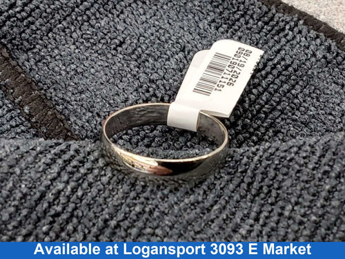Ring - Wedding Band - White Gold 10k (.417) 1.9 grams Size 8.5