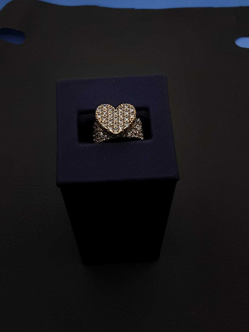 Women's Ring - Yellow Gold 10k (.417) 5.9 grams Size 6