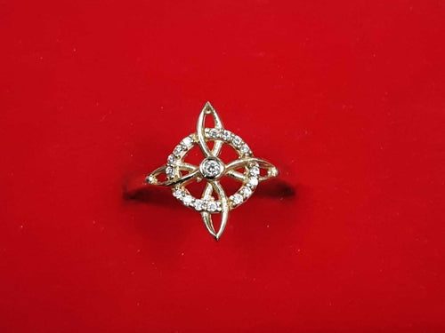 Women's Ring - Yellow Gold 10k (.417) 1.5 grams Size 8