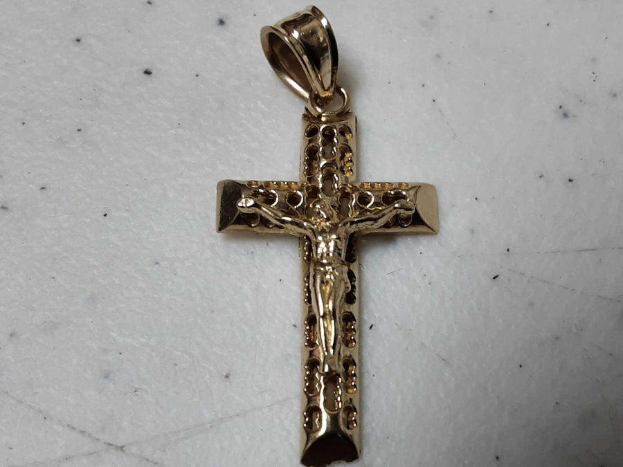 Religious Pendant - Yellow Gold 10k (.417) 1.5 grams