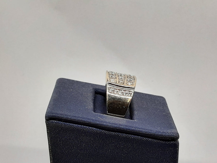 Men's Ring - White Gold 10k (.417) 5.6 grams Size 20