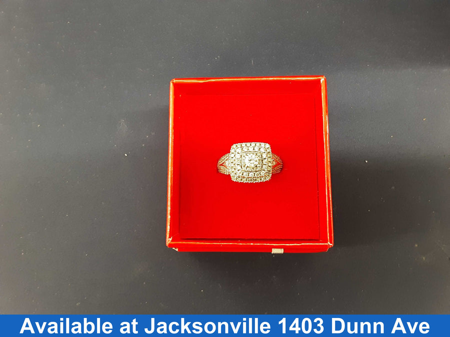 Women's Ring - White Gold 10k (.417) 4 grams Size 7